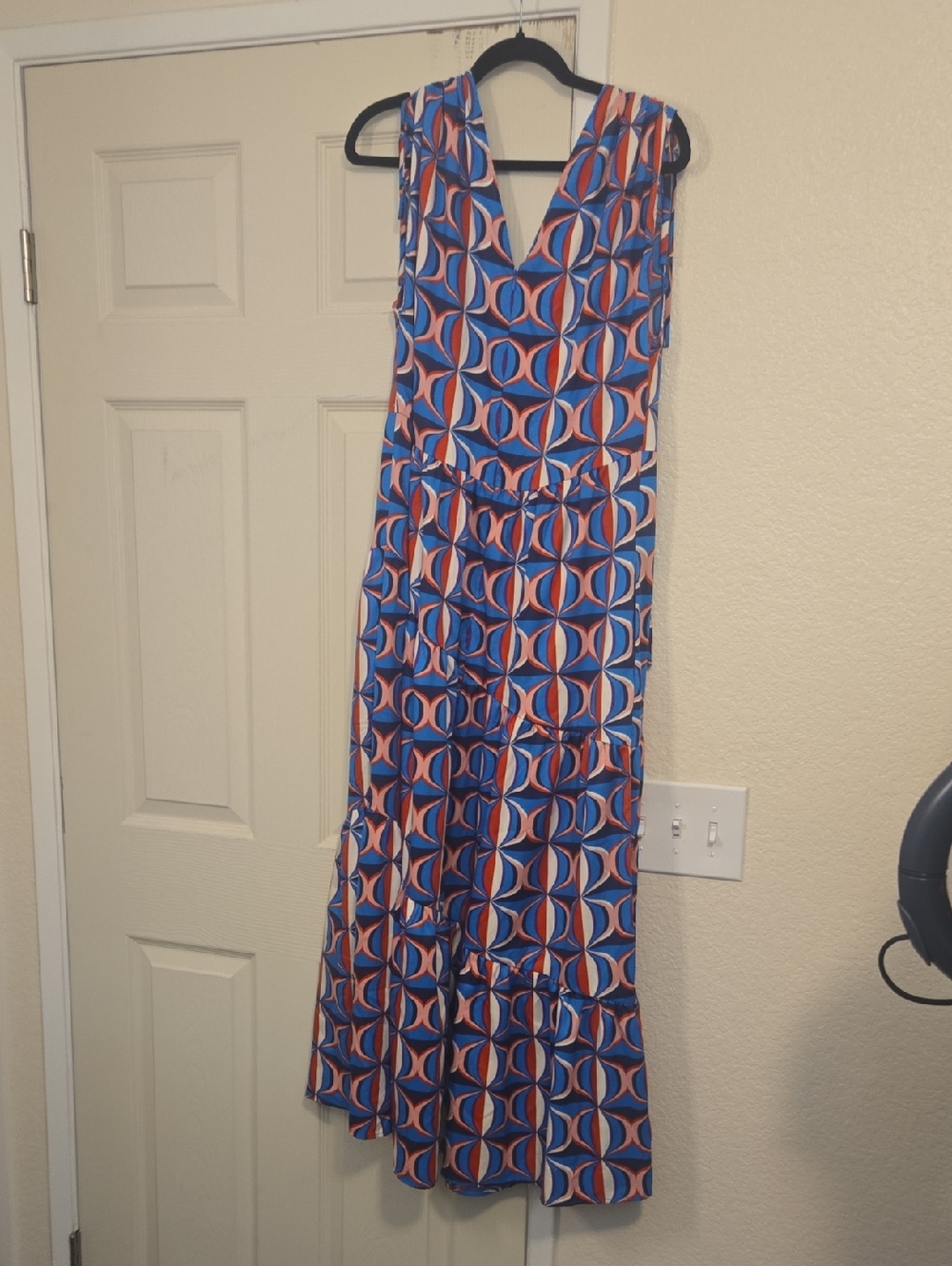 Maggy London Blue, White & Red Geometric V-Neck Maxi Dress